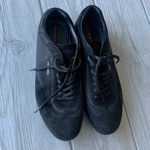 Men’s Prada lace up sneakers